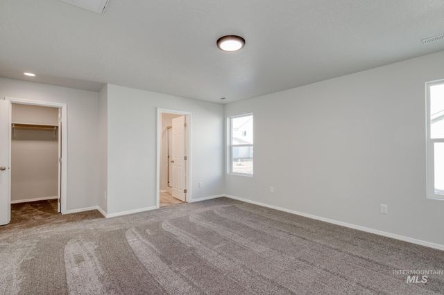 693 S Blackfoot Ave, Emmett, ID 83617