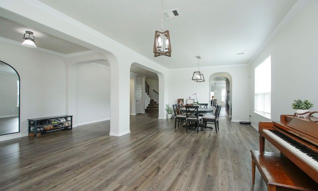 20358 Mathis Landing Drive, Cypress, TX 77433