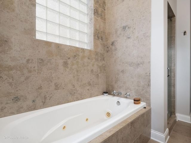 1113 N Hermitage Avenue 3, Chicago, IL 60622