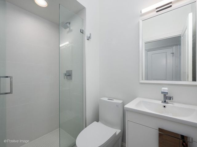 1113 N Hermitage Avenue 3, Chicago, IL 60622