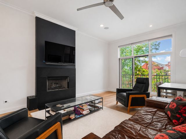1113 N Hermitage Avenue 3, Chicago, IL 60622