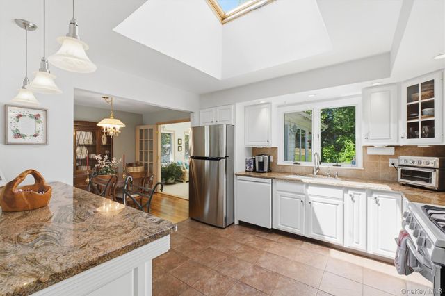 56 Robert Lane, Wappingers Falls, NY 12590