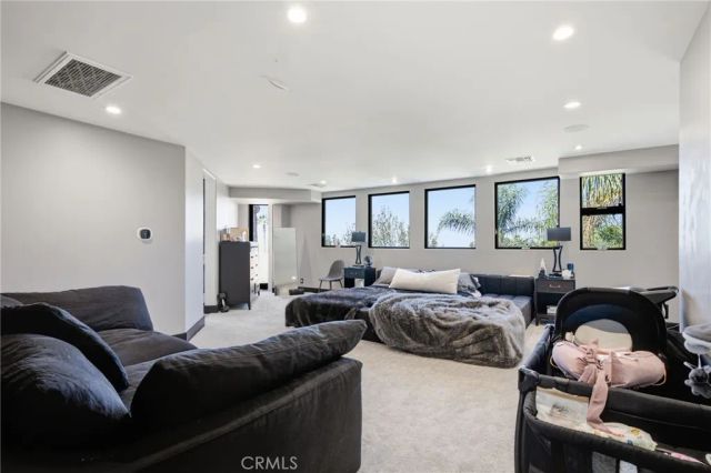 6930 Sandtrack, Riverside, CA 92506