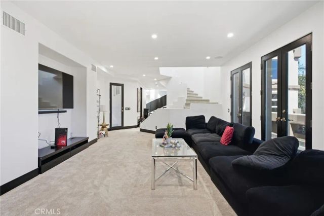 6930 Sandtrack, Riverside, CA 92506