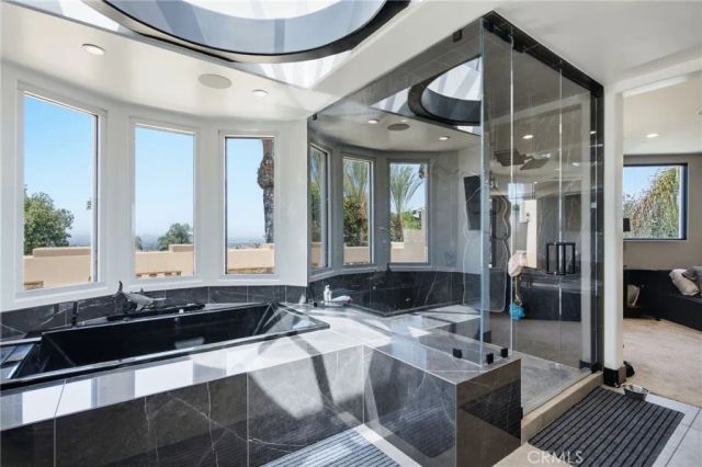 6930 Sandtrack, Riverside, CA 92506