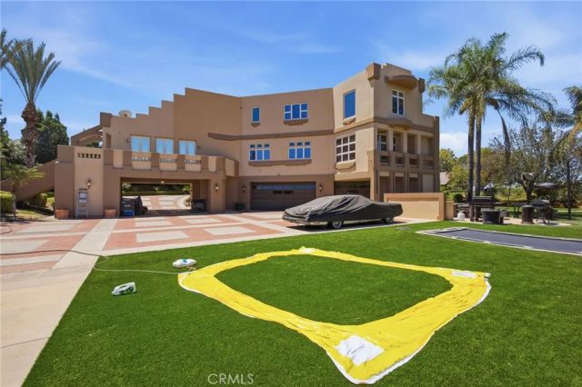 6930 Sandtrack, Riverside, CA 92506