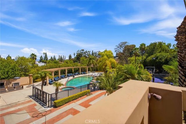 6930 Sandtrack, Riverside, CA 92506