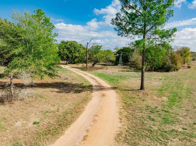 164 Bull Run RD, Cedar Creek, TX 78612
