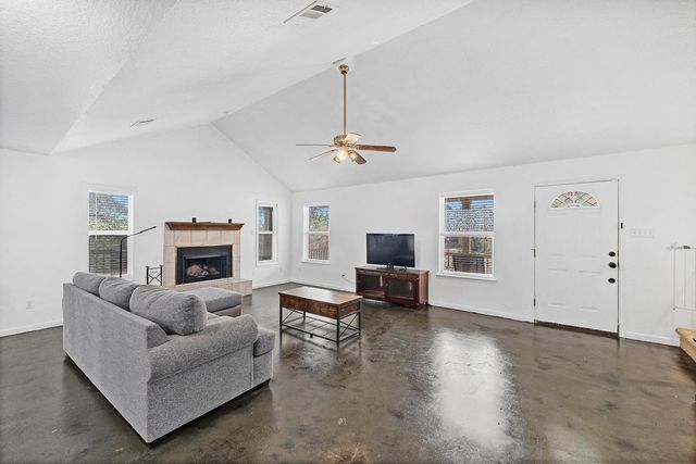 164 Bull Run RD, Cedar Creek, TX 78612