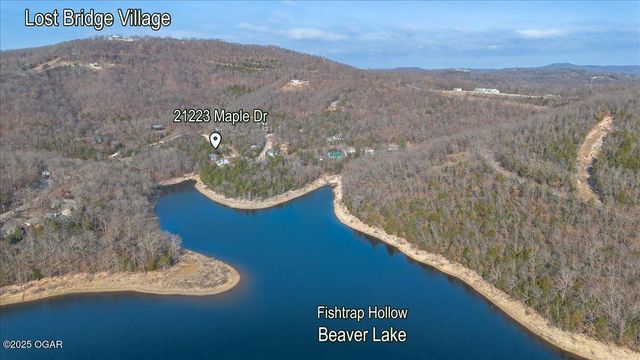 21223 Maple Dr, Garfield, AR 72732