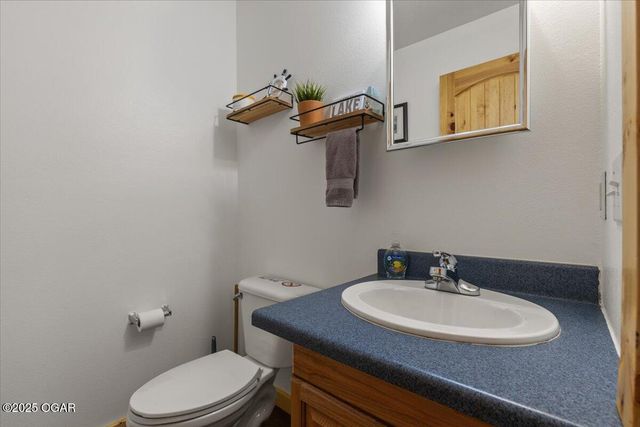 21223 Maple Dr, Garfield, AR 72732