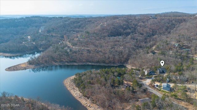 21223 Maple Dr, Garfield, AR 72732