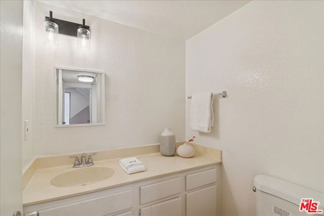 1050 S Garfield Avenue, Monterey Park, CA 91754