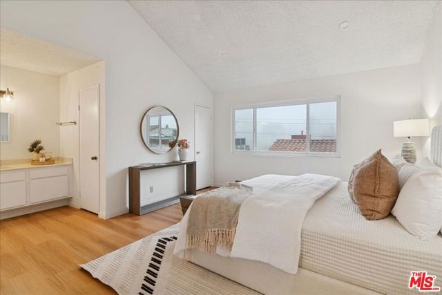 1050 S Garfield Avenue, Monterey Park, CA 91754