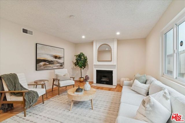 1050 S Garfield Avenue, Monterey Park, CA 91754