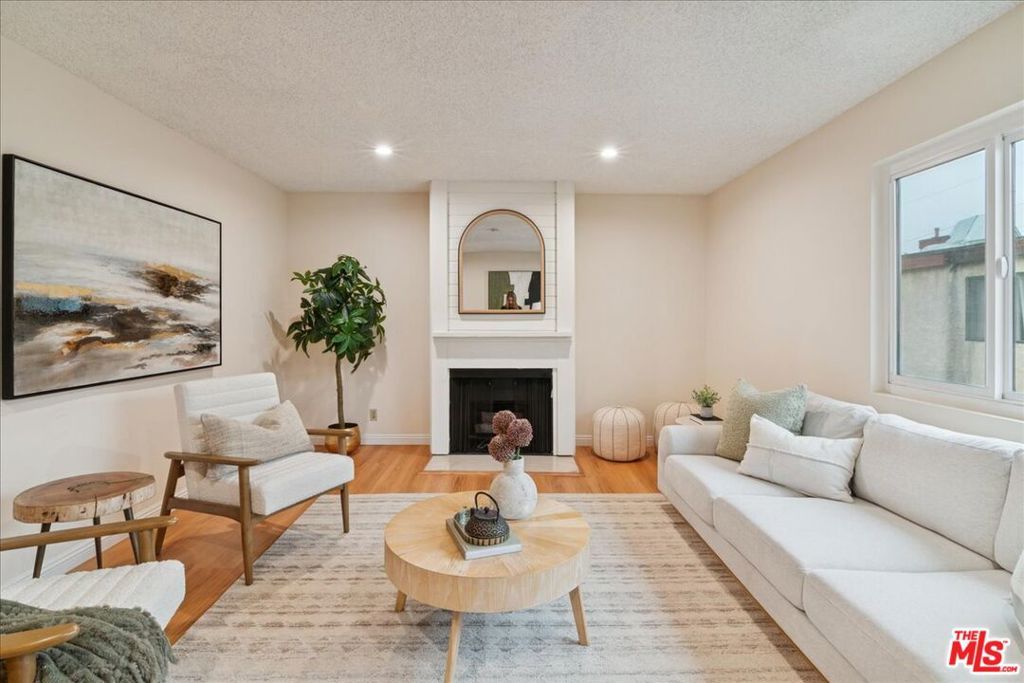 1050 S Garfield Avenue, Monterey Park, CA 91754