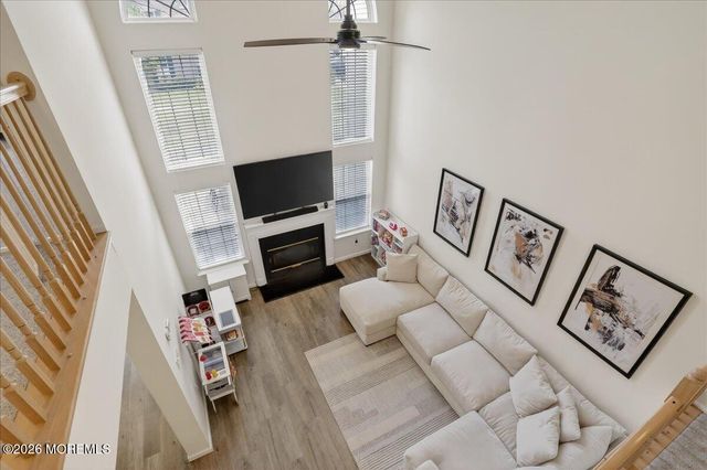 82 Wood Duck Court 1000, Freehold, NJ 07728