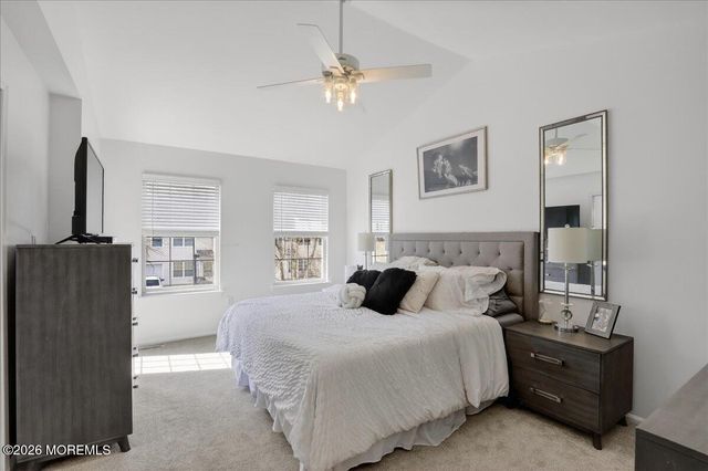 82 Wood Duck Court 1000, Freehold, NJ 07728