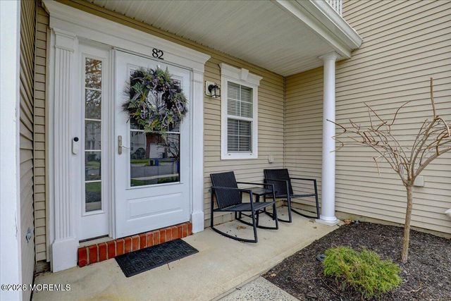 82 Wood Duck Court 1000, Freehold, NJ 07728