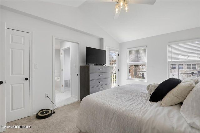 82 Wood Duck Court 1000, Freehold, NJ 07728