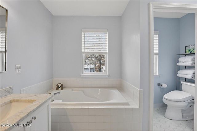 82 Wood Duck Court 1000, Freehold, NJ 07728
