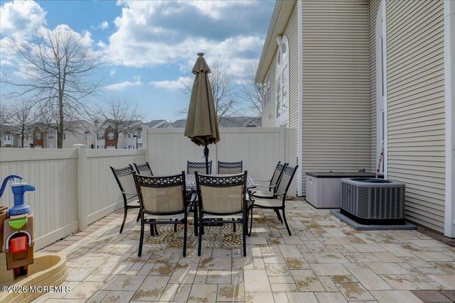 82 Wood Duck Court 1000, Freehold, NJ 07728