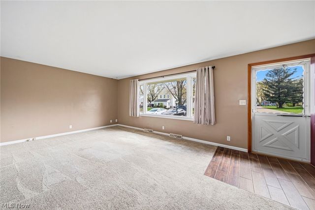 3203 Court Street, Ashtabula, OH 44004
