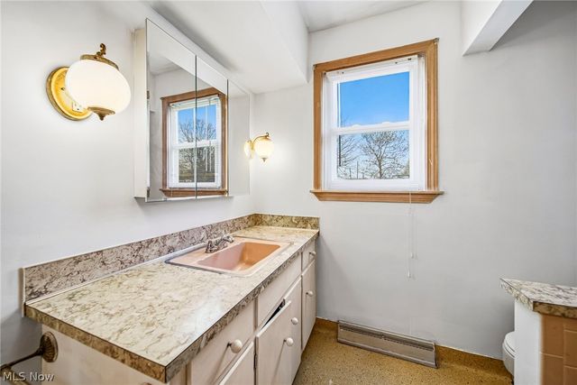 3203 Court Street, Ashtabula, OH 44004