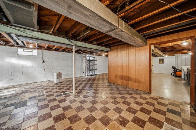 3203 Court Street, Ashtabula, OH 44004
