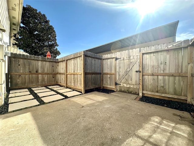 14771 Perthshire Road, Houston, TX 77079