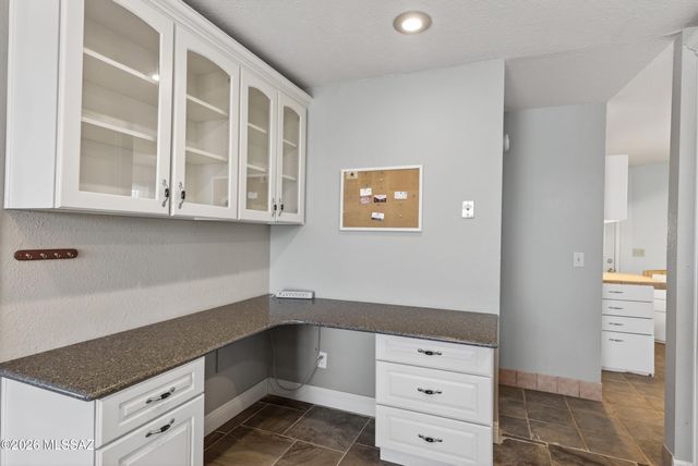 21000 S Total Wreck Lane, Vail, AZ 85641