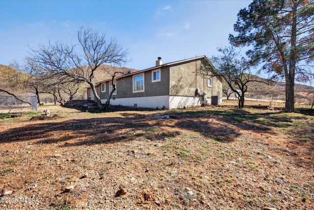 21000 S Total Wreck Lane, Vail, AZ 85641