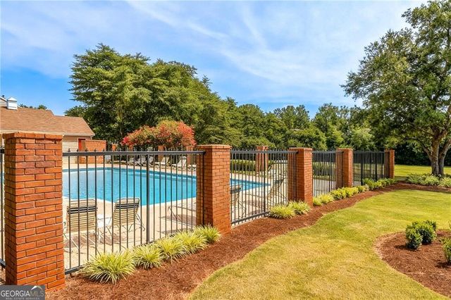 218 MILL CREEK Place, Roswell, GA 30076