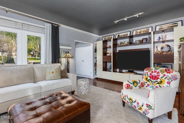 228 Oaks Avenue, Monrovia, CA 91016