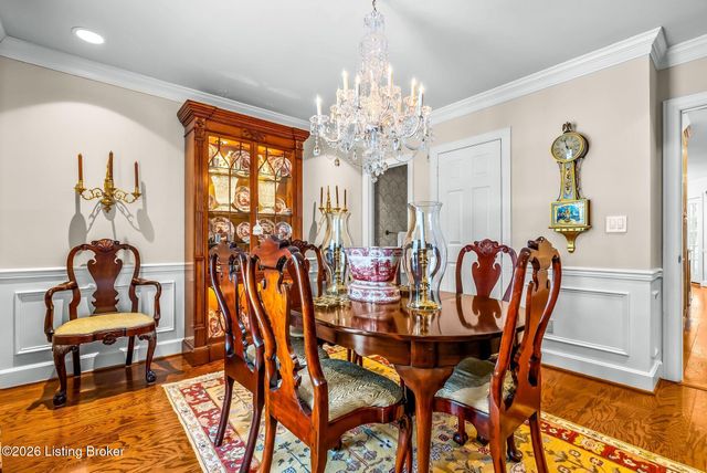 2 Brownsboro Hill Rd, Louisville, KY 40207