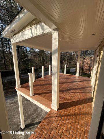 2 Brownsboro Hill Rd, Louisville, KY 40207