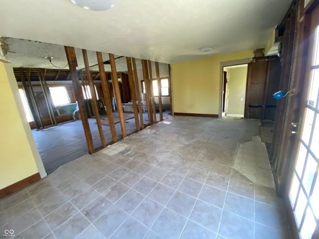 5643 W County Road 525 S, Greencastle, IN 46135