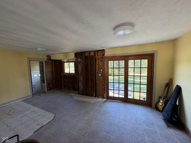 5643 W County Road 525 S, Greencastle, IN 46135