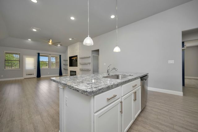 125 Mossy Oak Trail, Fort Worth, TX 76131