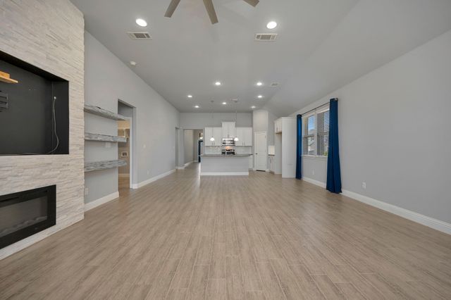 125 Mossy Oak Trail, Fort Worth, TX 76131
