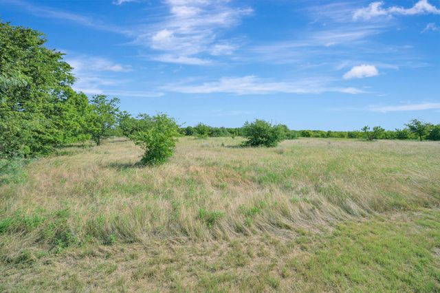 125 Mossy Oak Trail, Fort Worth, TX 76131