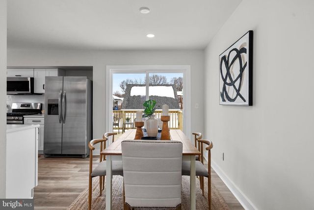 13220 SUPERIOR ST, Rockville, MD 20853