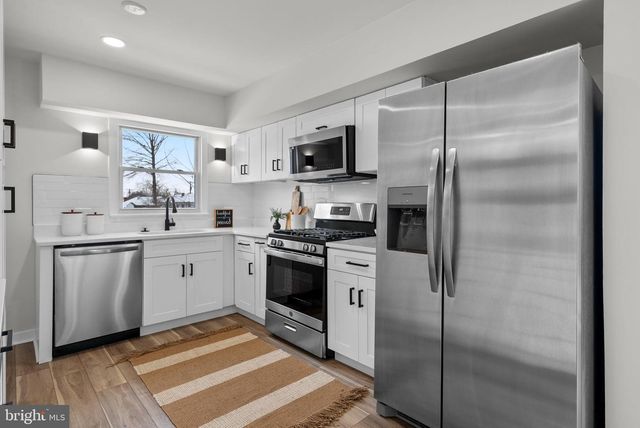 13220 SUPERIOR ST, Rockville, MD 20853