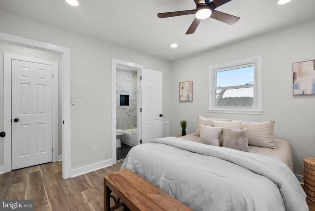 13220 SUPERIOR ST, Rockville, MD 20853