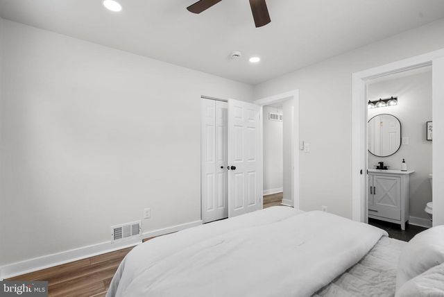 13220 SUPERIOR ST, Rockville, MD 20853