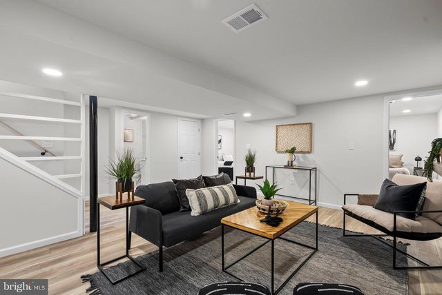 13220 SUPERIOR ST, Rockville, MD 20853