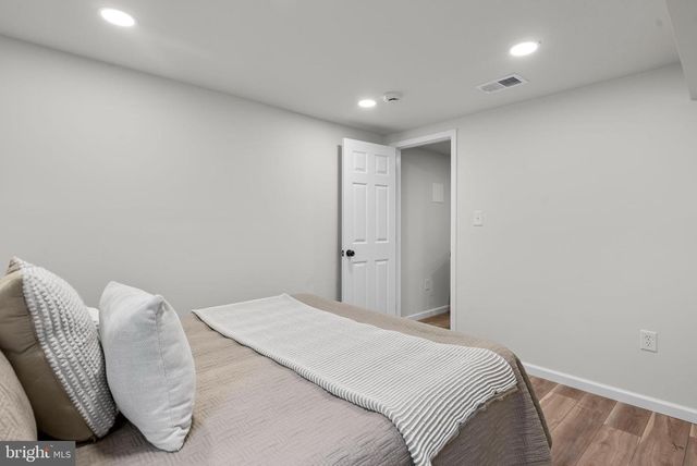 13220 SUPERIOR ST, Rockville, MD 20853