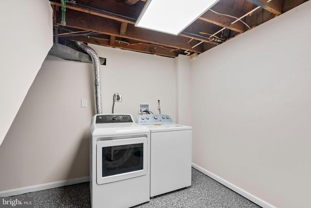 13220 SUPERIOR ST, Rockville, MD 20853