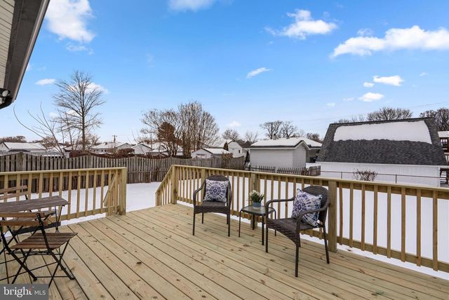 13220 SUPERIOR ST, Rockville, MD 20853