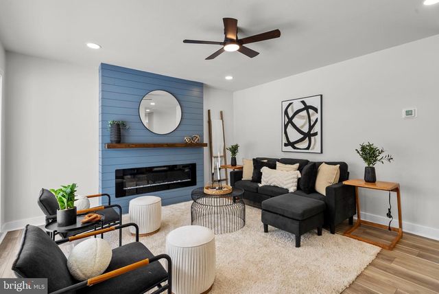 13220 SUPERIOR ST, Rockville, MD 20853